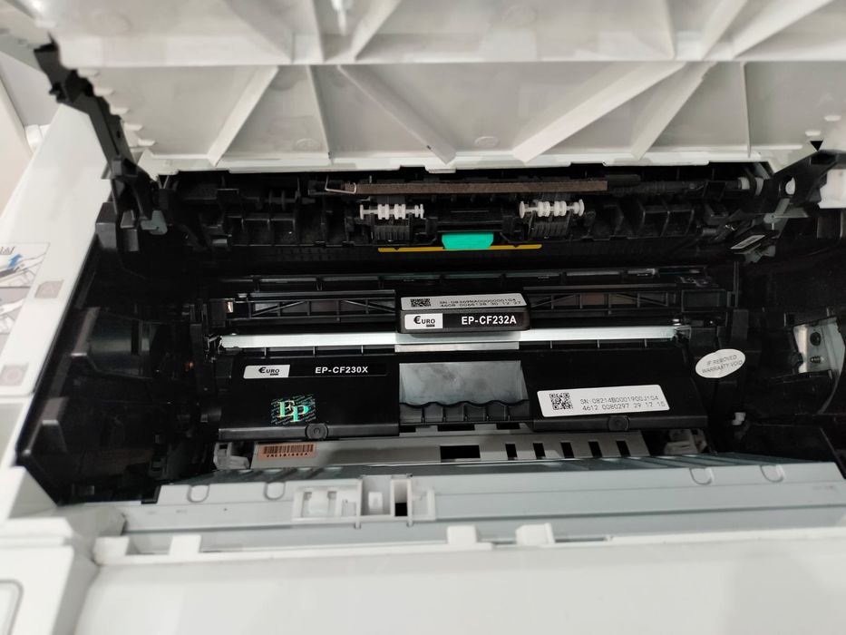 HP laser jet pro m203 dn