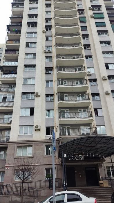 90000у.е Карасу 6 Новостройка 3 хона  84м2