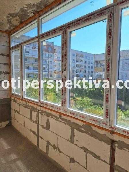 Продава се Двустаен апартамент в Пловдив, Изгрев - 65 кв.м за 924 €/кв.м - Снимка #2