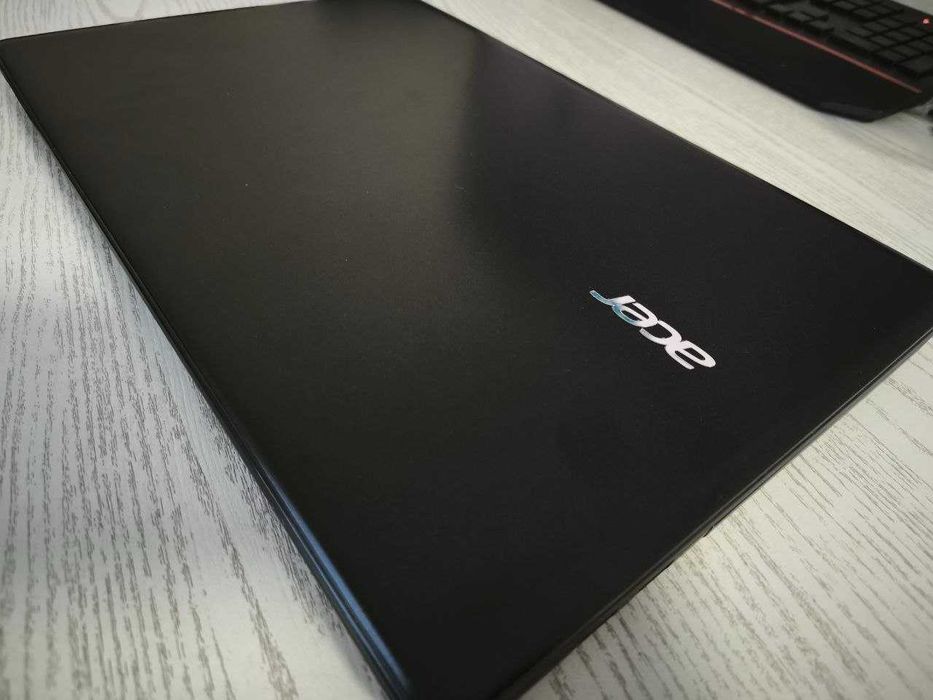 Acer Aspire E1-532 (Intel 2955U, DDR3 4Gb, HDD 500Gb) 15.6