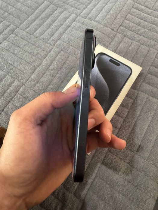 IPhone 15 Pro 128gb акб81%