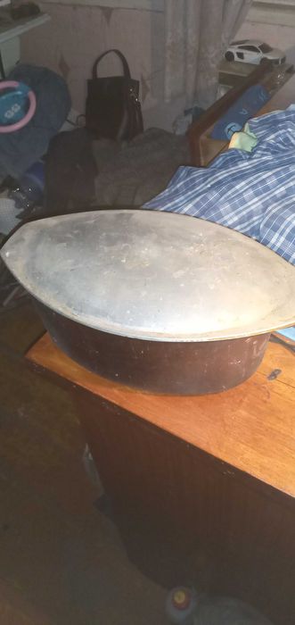 Продам кострюли разное  4000 тенге.