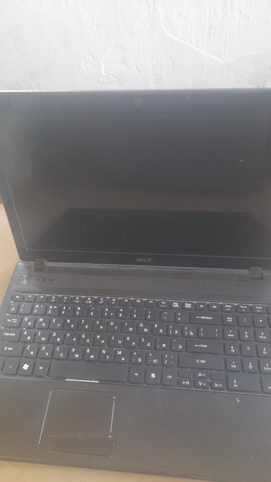 Ноутбук.  На запчасть .