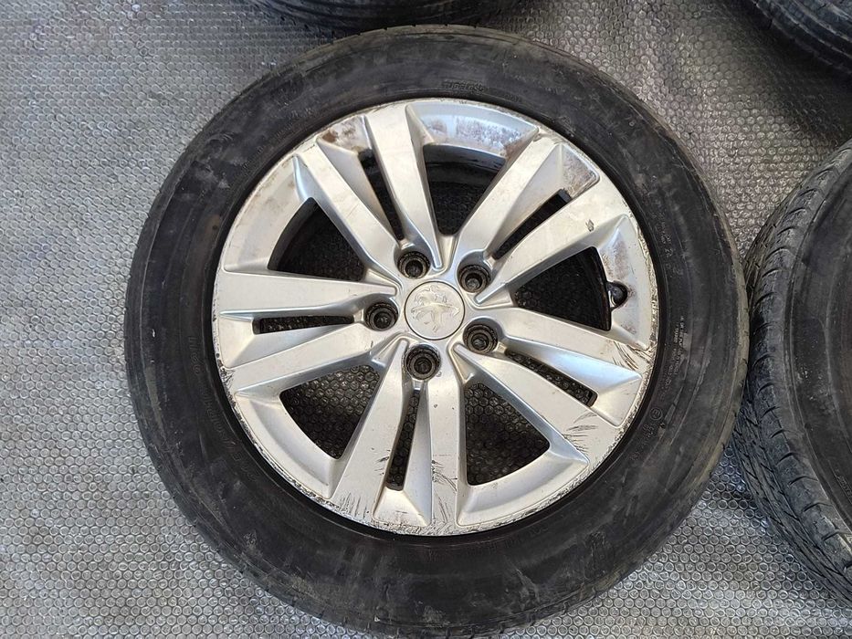 Set 4 Jante Aliaj R16 5x108 Peugeot 308 / Model Quartz / Cod OEM 96779895TW (12A)