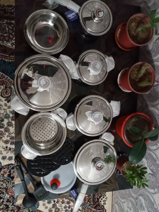 Nabor idishlar nerjavika yap yangi ishlatilmagan 2 karopka bor