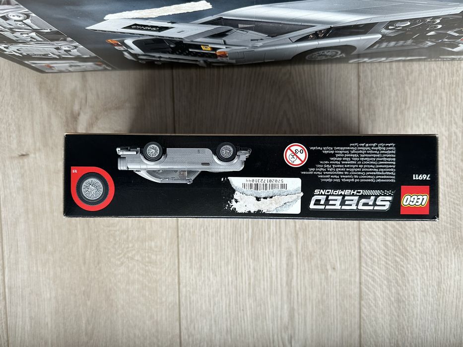 [Sigilat] Lego Creator Expert 10263 Aston Martin DB5 James Bond 007