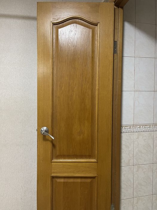 Двери межкомнатные деревянные