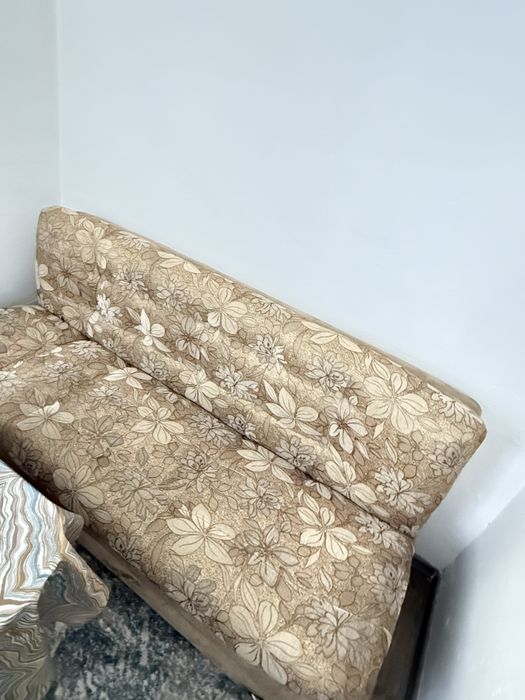 Диван с креслами !