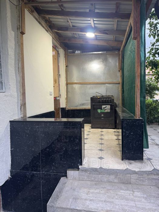 Kvartira sotiladi 1 xona Vakzal