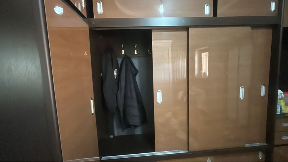 Продам шкаф в отличном состоянии