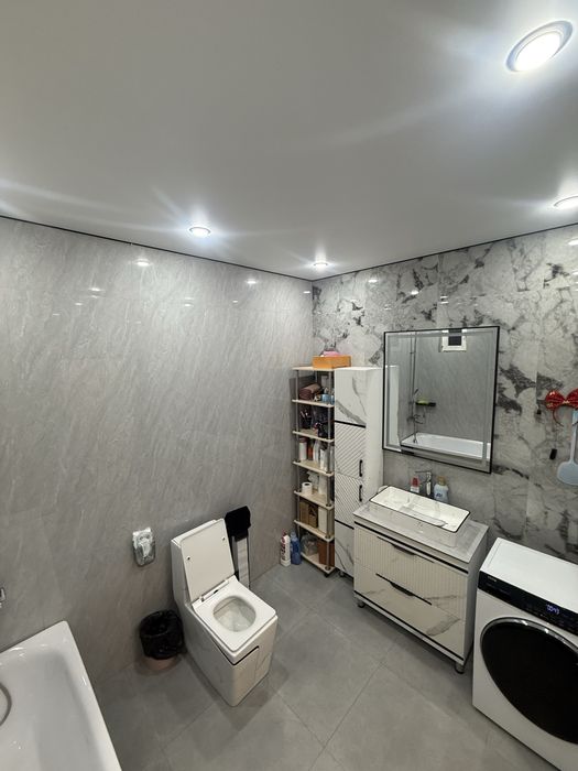 Продам 2 дома на одной теретории.