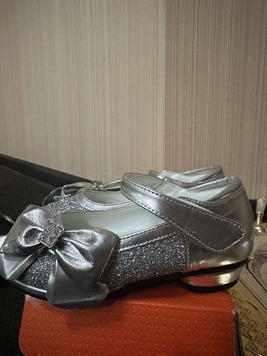 Обувь для девочки