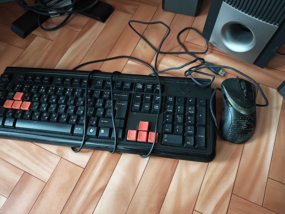 Геймърски компютър монитор тонколони буфер Eacan