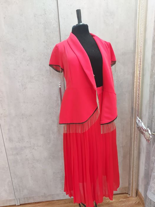 Продаётся платье