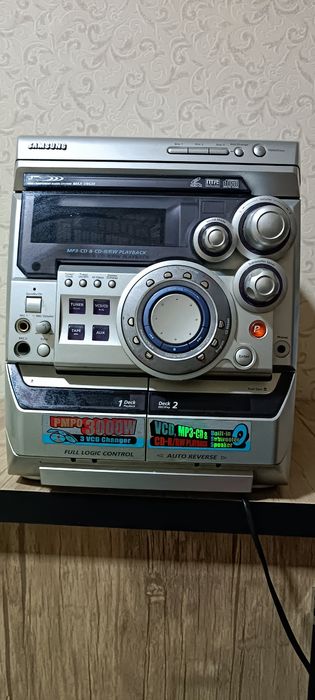 Музыкальный центр Samsung