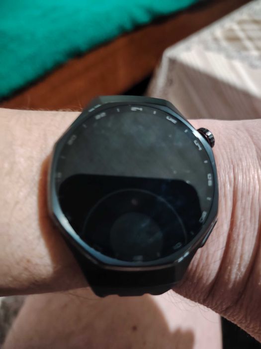 Часовник хуауей 6 про