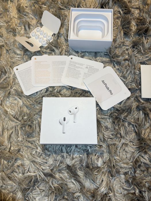 AirPods pro 3 sigilate