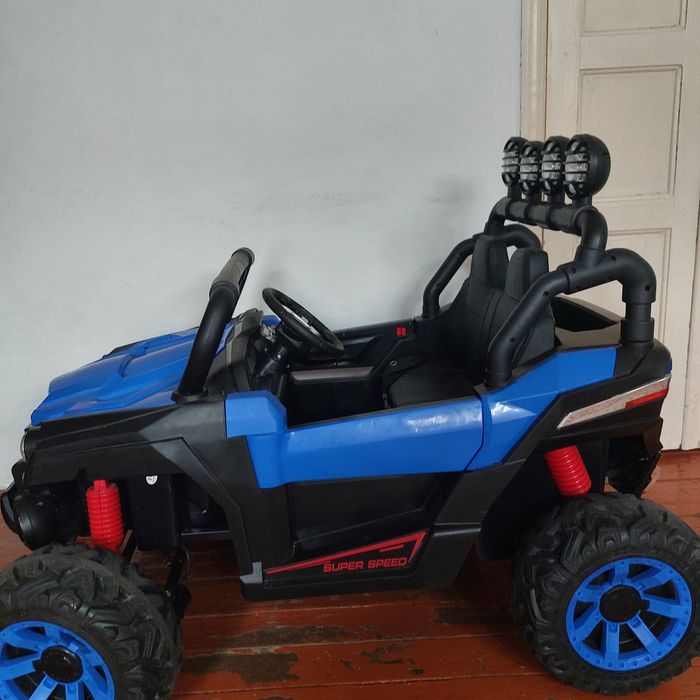 Электромобиль Багги