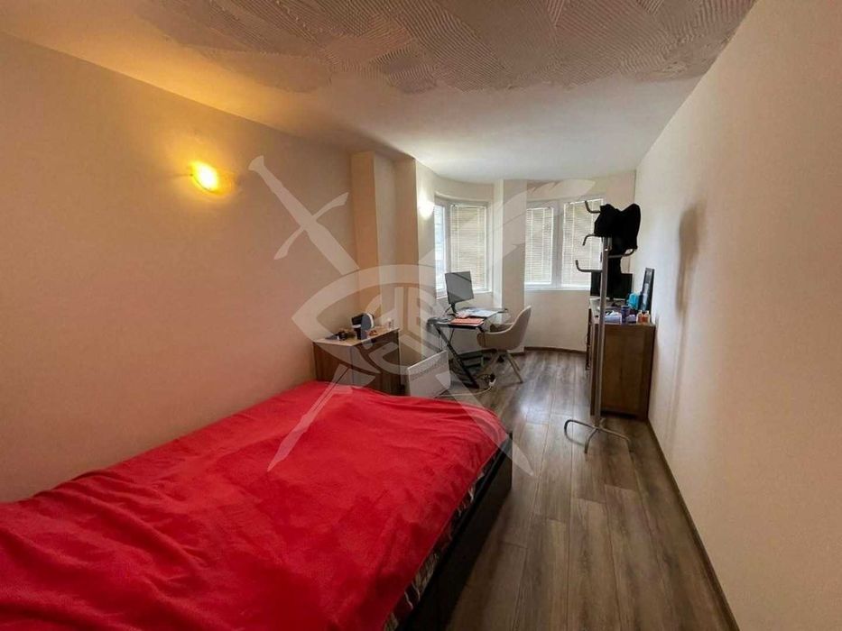 Тристаен апартамент в жк. Младост 2 №185830