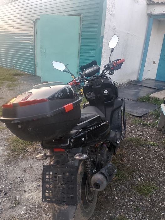 Продам мопед танк