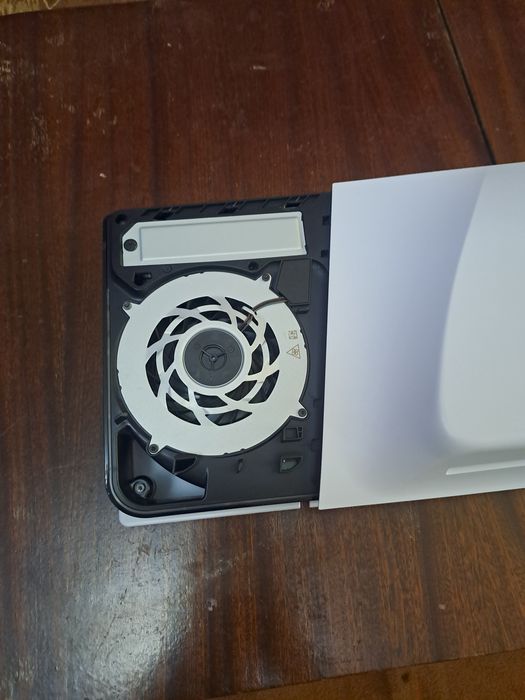 Playstation 5 Slim (Disc Edition)