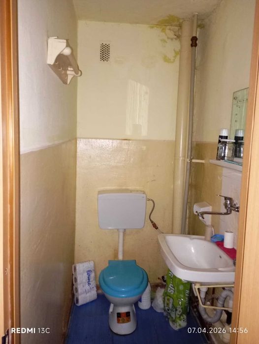 Vand apartament trei camere