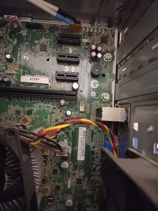 Компьютер со столом