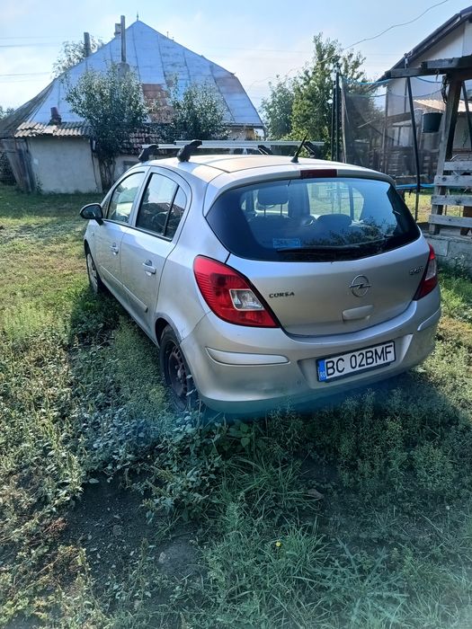 Vând Opel corsa 2007