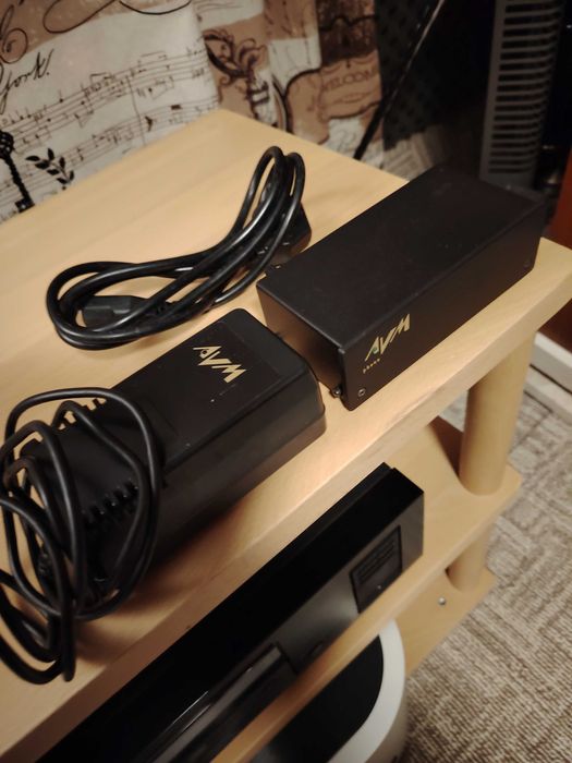 Preamplificator phono AVM