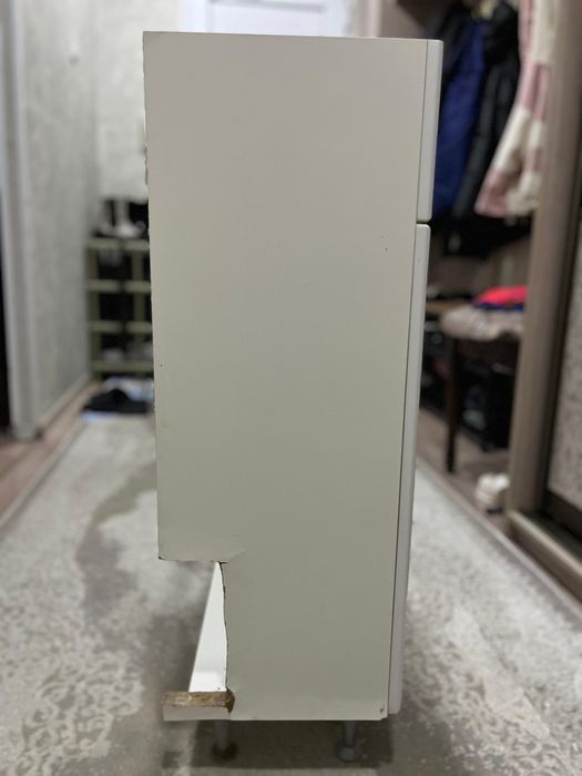 Продам тумбу под умывальник