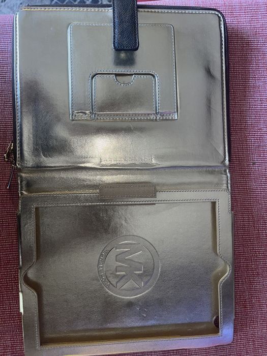 Husa iPad Michael Kors