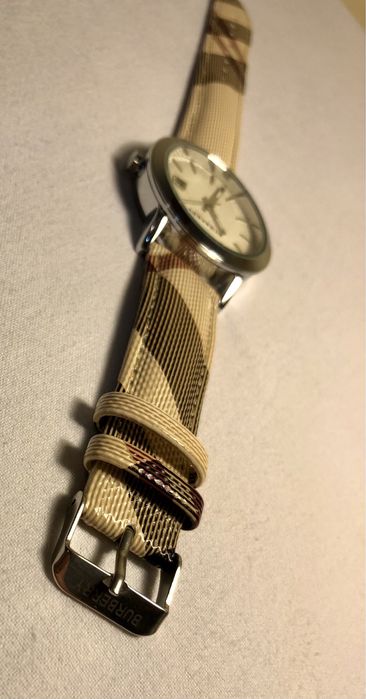 Ceas Burberry dama - NOU