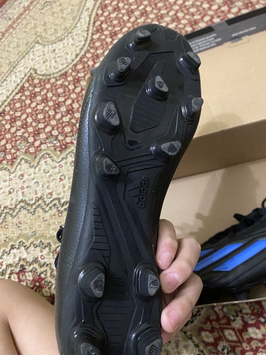 Бутсы adidas оригинальные профессиональные