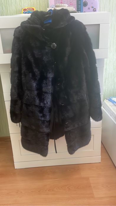 продам Норковую шубу