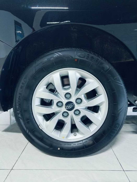 Jac M4 endi rassrochkaga boshlangich 30% tulov bn