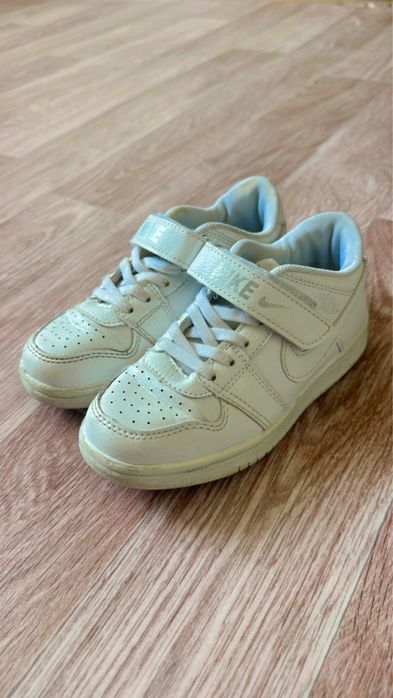 Продается детская рбувь