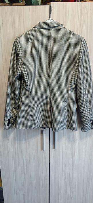 Дамско сако раьмер-38 М