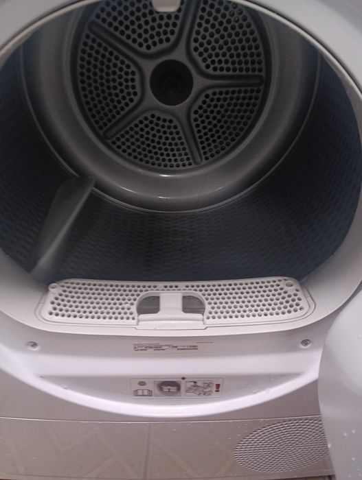 Сушилня с термопомпа Бош Bosch Serie 6 A+++ 8кг 2 години гаранция!