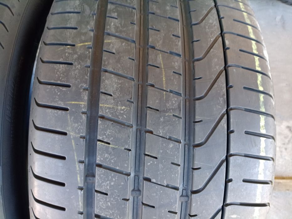 2 anvelope de vara ca noi Pirelli 315/35 R21 dot 2919