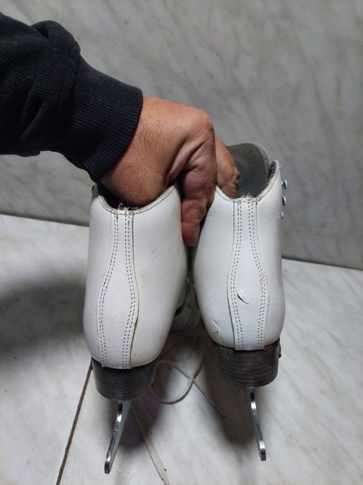 Patine gheata 178 patinaj Riedell profesionale marime 35,5-36 ( 23 cm)