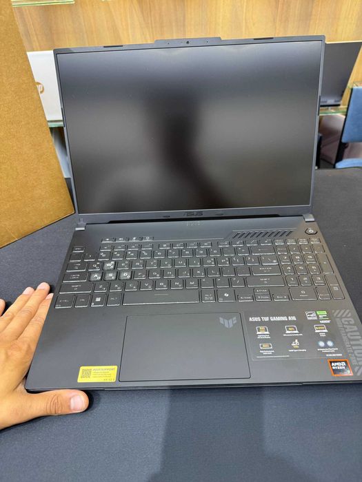 ASUS TUF Gaming A16 AMD Ryzen™ 7 170 RTX 4050 16/512GB 16.0 144Hz IPS