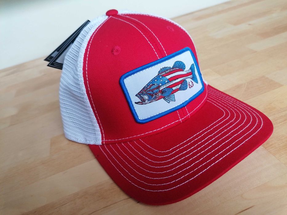 Șapcă RealTree Fishing Pescar Pescuit Biban Originală American Trucker Unisex Noua cu Eticheta - sapca barbat pescuit rapitor culoare rosu alb