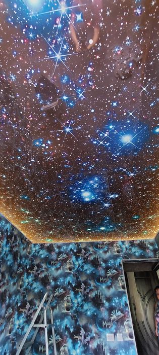 Натяжные потолки однотоновые и с фото печатью и 3Д обои качественно