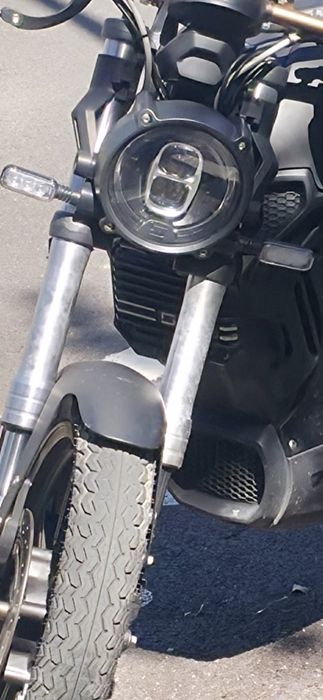 Super Soco TC Max 2023 cu 6700km la bord