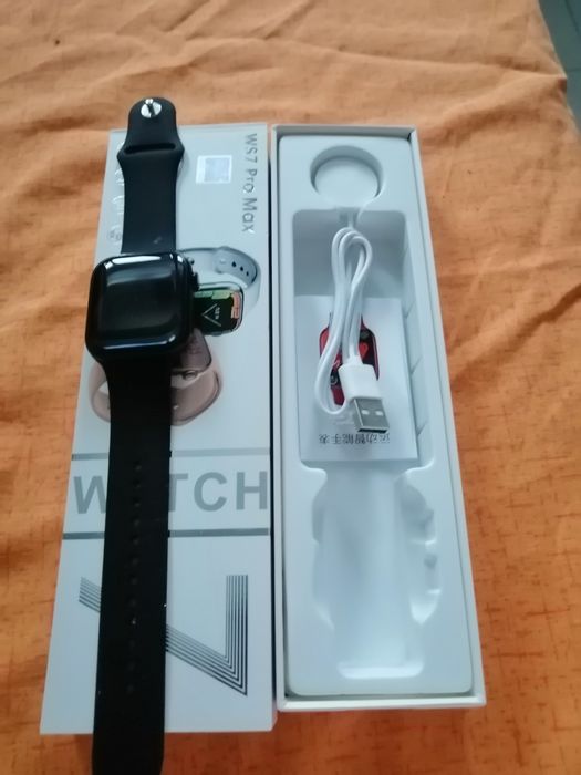 Часы браслет продам