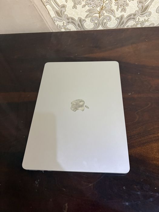 Macbook M2 Air 8/256