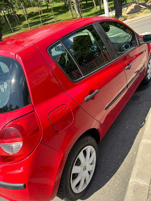 RENAULT Clio 2006 — imagine 3