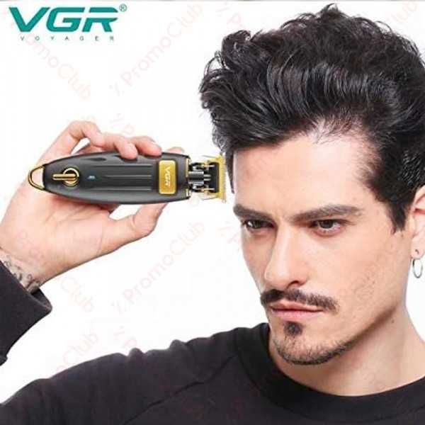 !!!БЕЗПЛАТНА ДОСТАВКА!!! Машинка за подстригване VGR 5 приставки,Черен