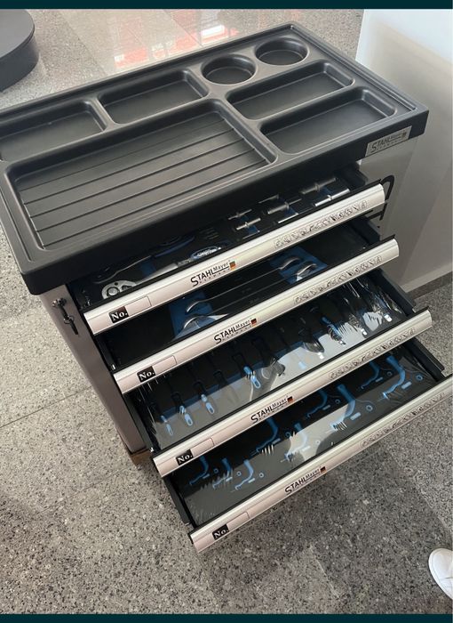 Шкаф/количка със 7 чекмеджета 5 пълни StahlMayer