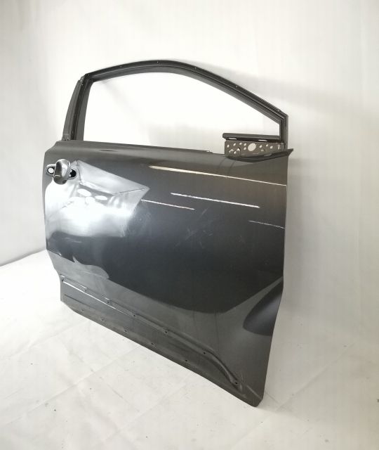 Дясна предна врата Оригинална Тойота / Toyota C-HR Оригинална дясна пр